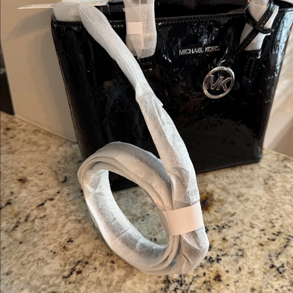 Michael Kors Jet Set XS Black Patent Logo Debossed Convertible Crossbody Tote - Picture 10 of 10